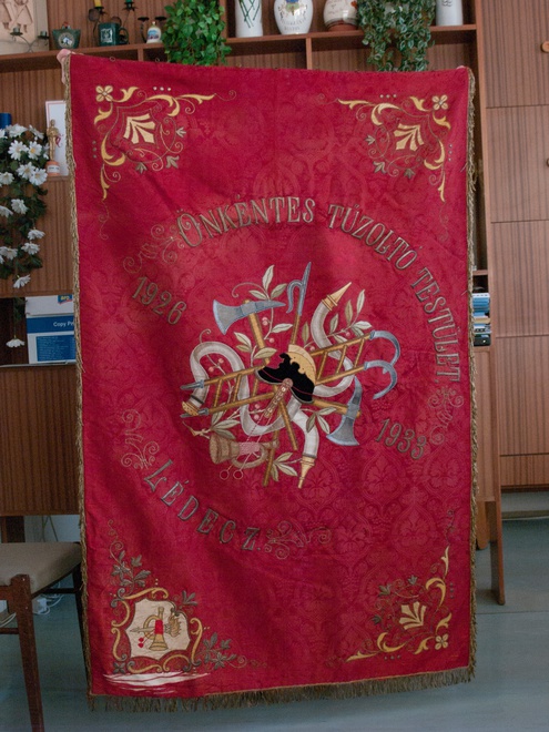 Banner of the volunteer fire brigade in Ladice from 1933